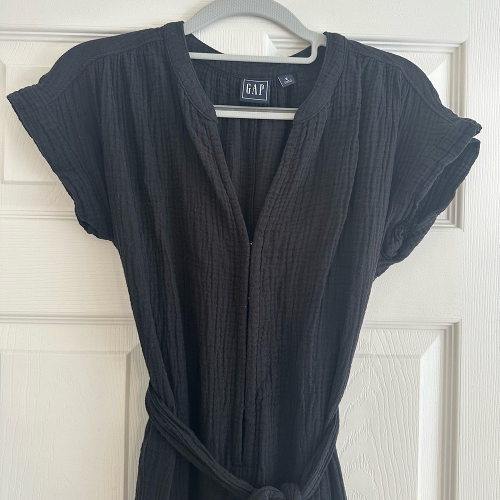 GAP Black Textured Dress